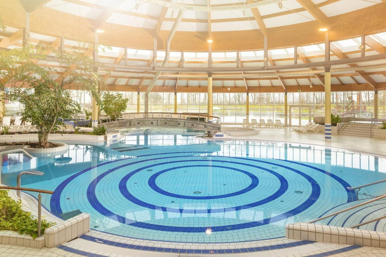 Nah Am Meer, Ruhige Lage, Gratis Nutzung Vom Ahoi Erlebnisbad Und Sauna In Sellin - Haus Inselblick Fewo 01 Goehren  Exterior photo